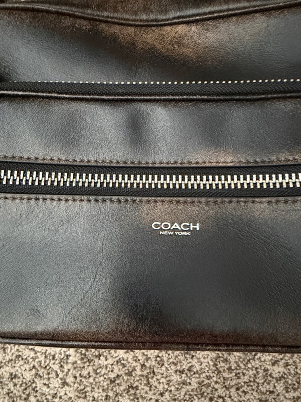 Coach loved leather Dakota crossbody - Picture 2 of 8
